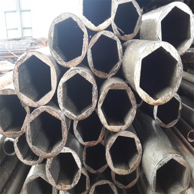 黔西南异型无缝钢管